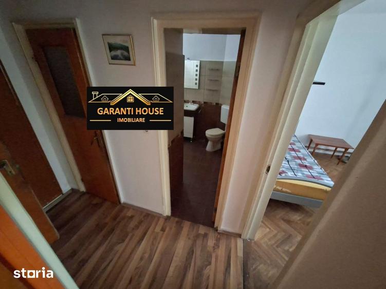 Apartament cu 3 camere decomandat în Săsar