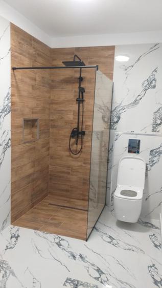 Casă individuală cu 5 camere cu Teren 1500 Mp în Corpadea