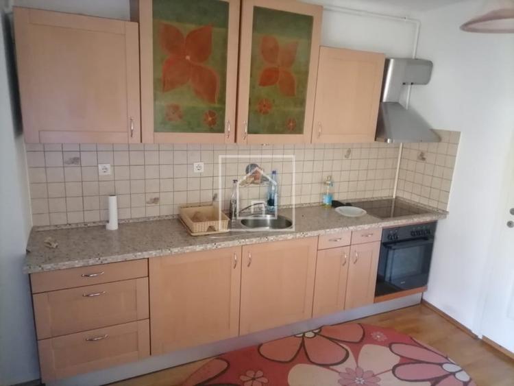 Apartament cu 2 camere decomandat, mobilat în Ultracentral