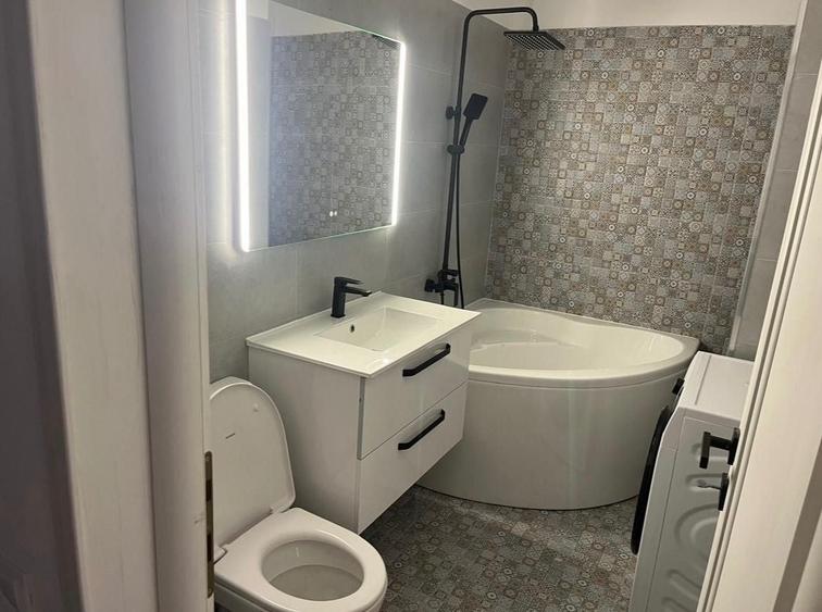 Apartament cu 2 camere decomandat în Florești
