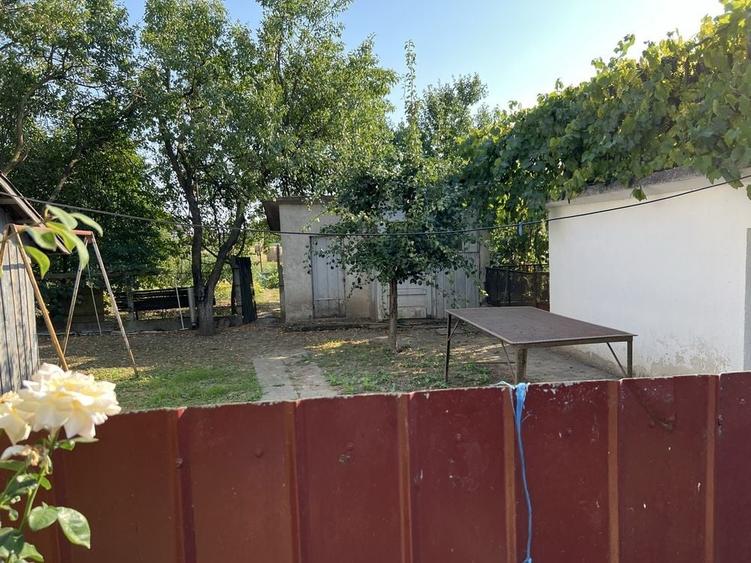 Casă cu 3 camere în Apa