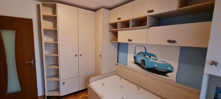 Apartament cu 3 camere semidecomandat în Gheorgheni