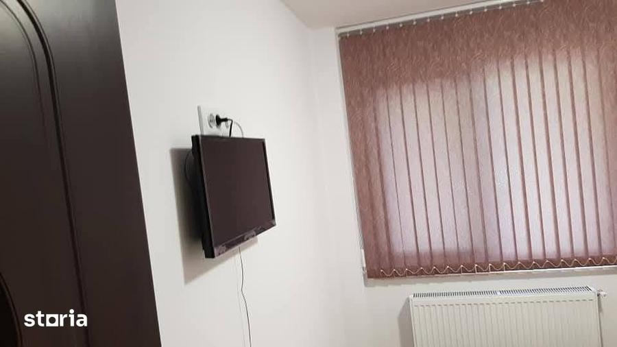 Apartament 2 camere decomandat etajul 1 Podu Ros 400euro - 6