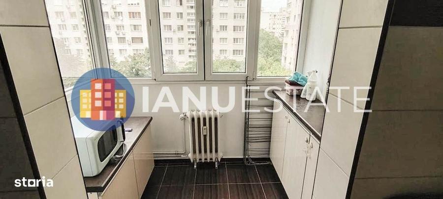 Apartament cu 3 camere decomandat în Titan