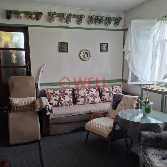 Casă individuală cu 10 camere cu Teren 1200 Mp în Sângeorgiu de Pădure