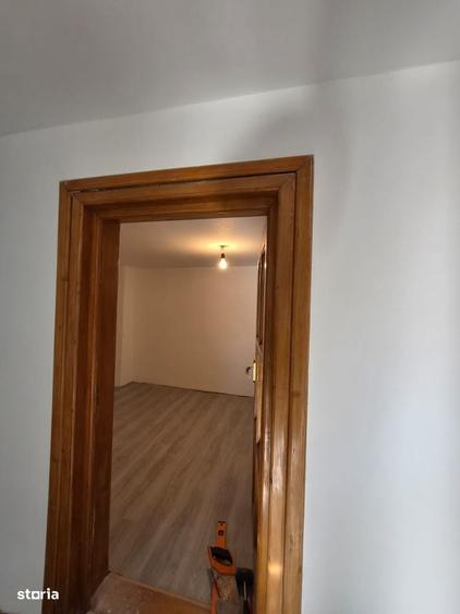 Casă cu 3 camere cu Teren 102 Mp în CFR