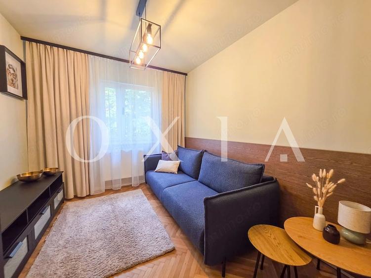 Apartament cu 3 camere semidecomandat în Circumvalațiunii