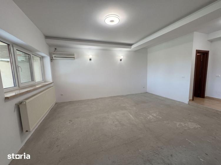 Casă cu 6 camere cu Teren 168 Mp în Central