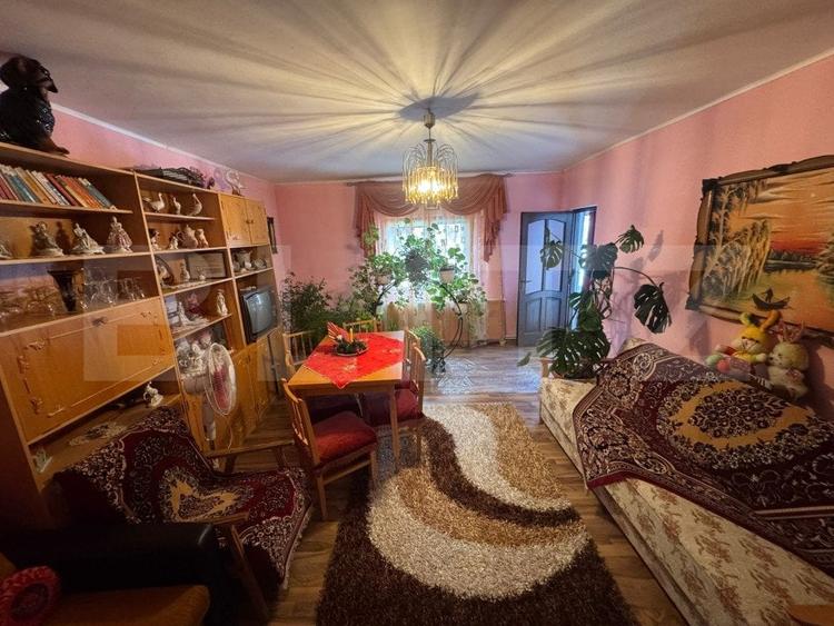 Casă individuală cu 6 camere cu Garaj în Vatra Dornei