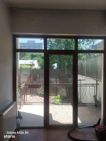 Casă cu 5 camere cu Teren 120 Mp în Bucureștii Noi