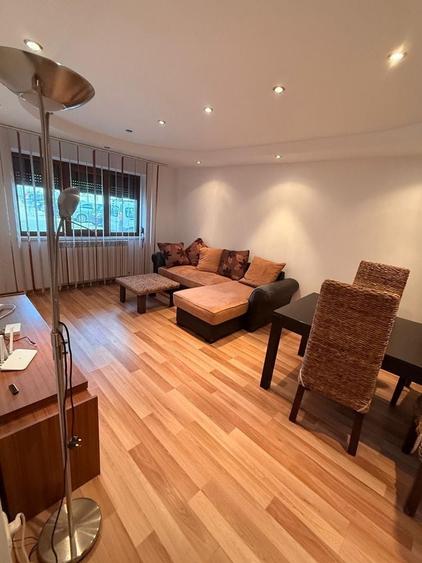 Casă cu 2 camere cu Teren 90 Mp în Central