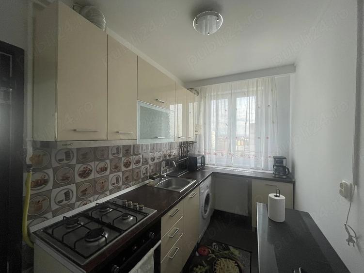 Apartament cu 2 camere decomandat în Decebal