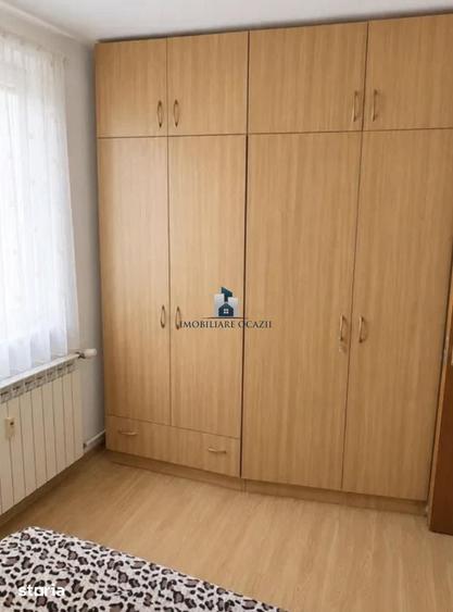 Apartament cu 3 camere semidecomandat în Giurgiului