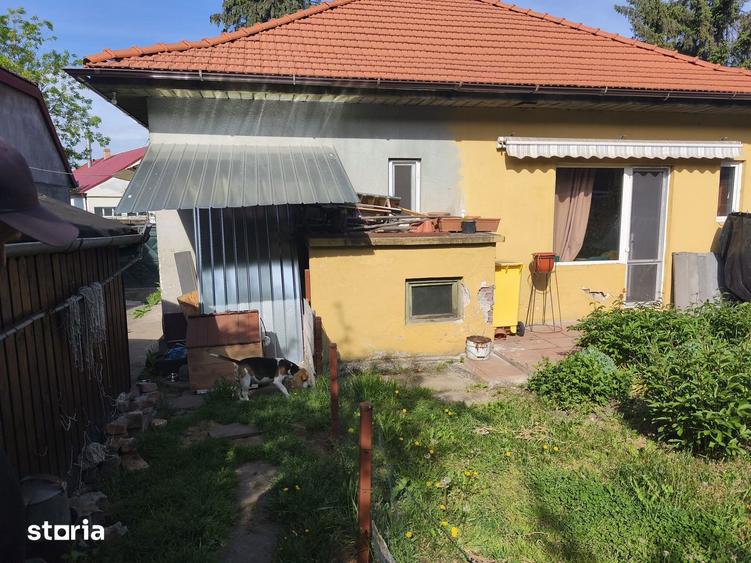 Casa de locuit cu 3 camere, curte si garaj pe strada Budiului - 9