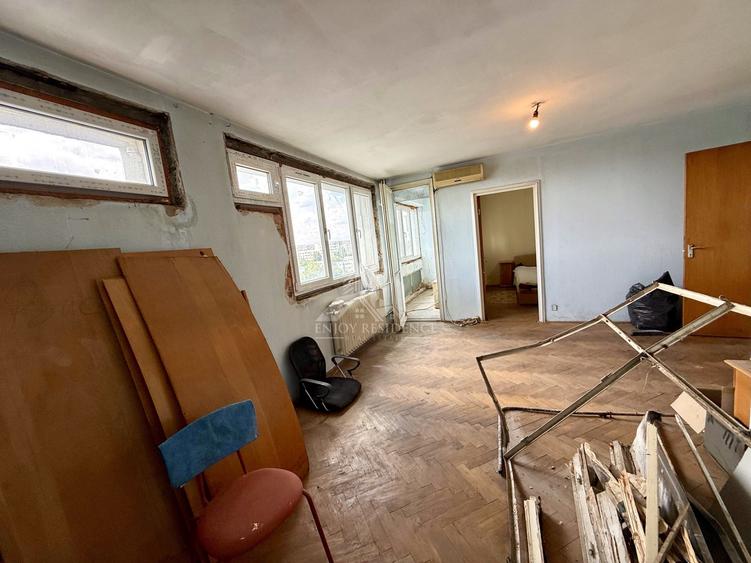 Apartament cu 2 camere circular, mobilat în Titan