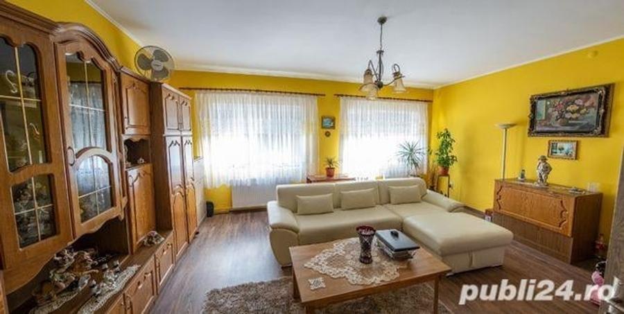 Casă cu 5 camere în Titulescu