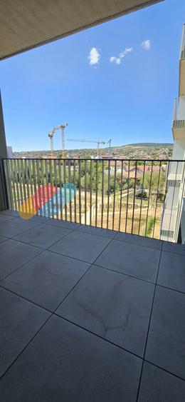 Apartament cu 2 camere semidecomandat în Mărăști