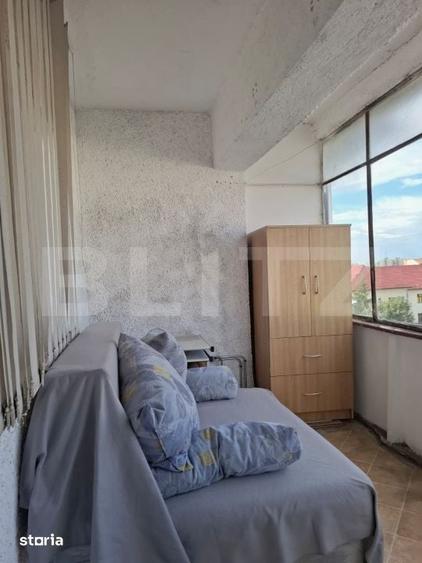 Apartament cu 3 camere decomandat în Astra