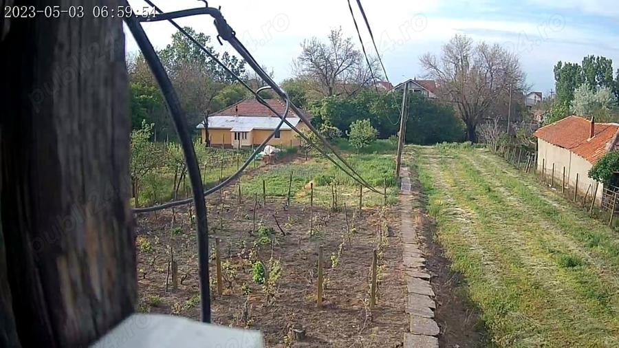 Casă cu 5 camere cu Teren 2200 Mp în Seaca