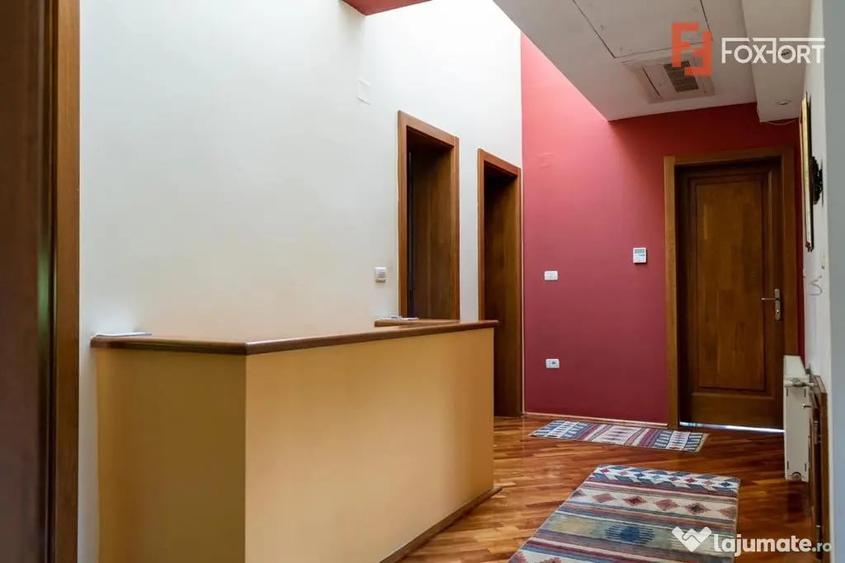 Casă cu 6 camere cu Teren 910 Mp în Crișan