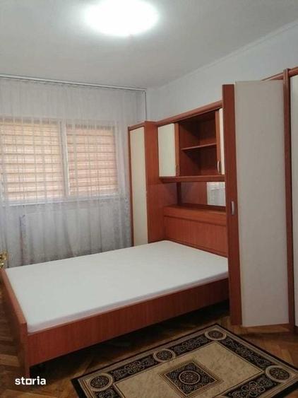Apartament cu 3 camere în Traian
