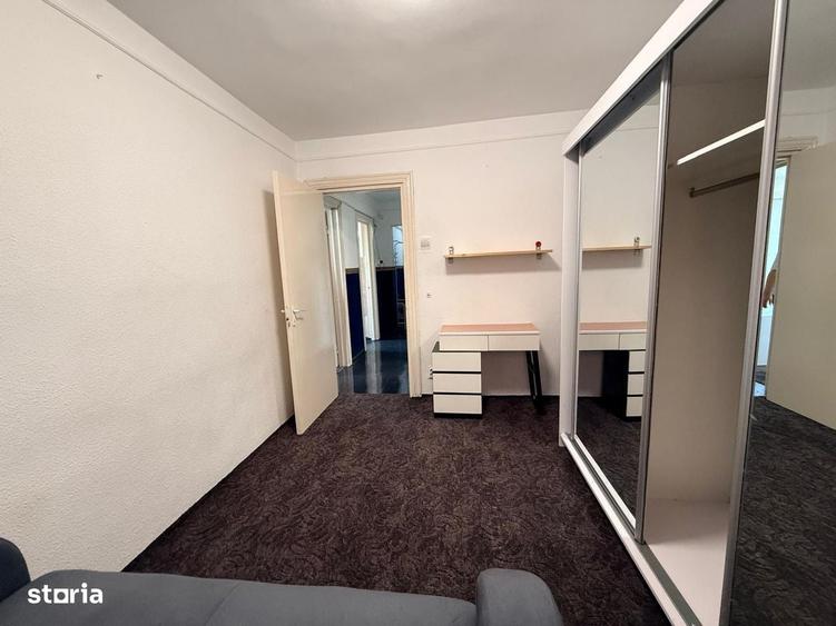 Apartament cu 3 camere decomandat în Tătărași
