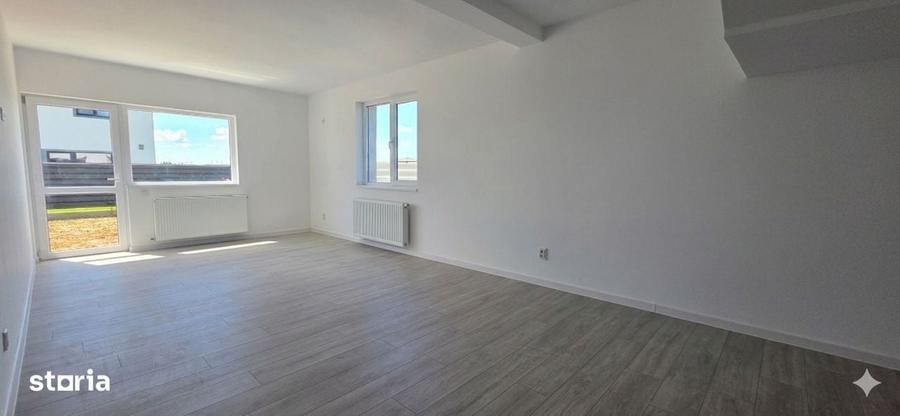 Casă cu 3 camere cu Teren 230 Mp în Clinceni