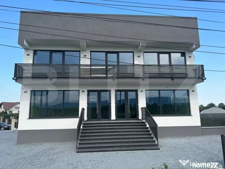Spațiu comercial, de 350 mp, în Rădăuți