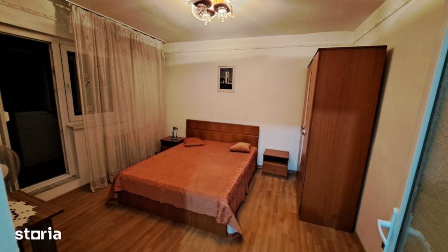 Apartament cu 3 camere în B-dul București