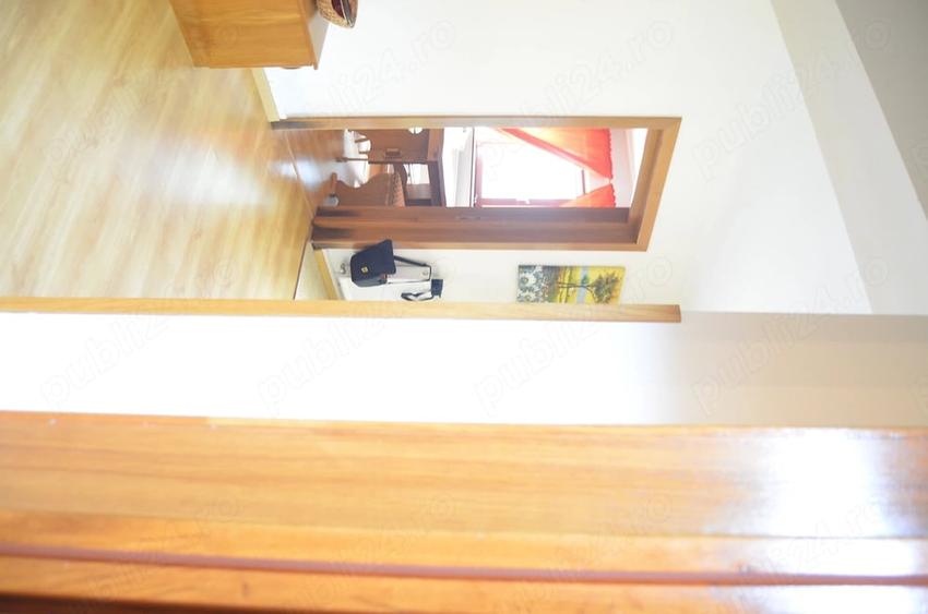 Casă cu 1 camere cu Teren 1627 Mp în Poiana