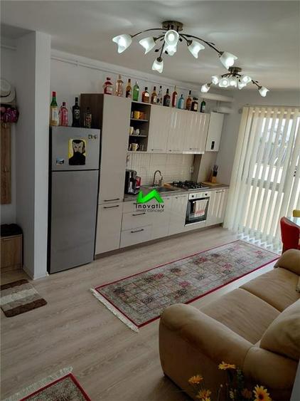 Apartament cu 2 camere semidecomandat, mobilat în Turnișor