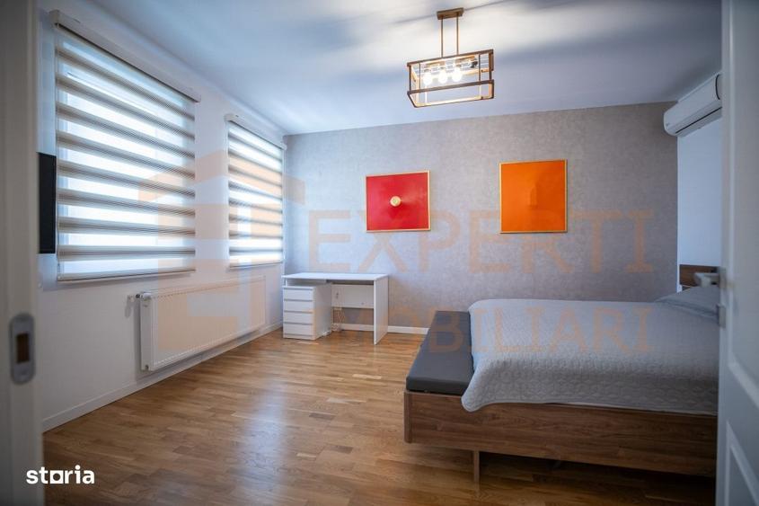 Apartament cu 4 camere în Ultracentral