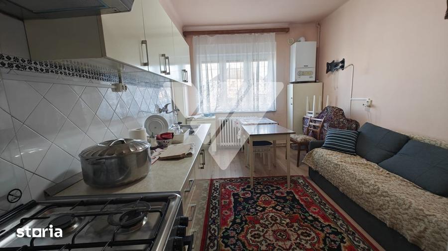 Casă cu 4 camere cu Teren 353 Mp în Central