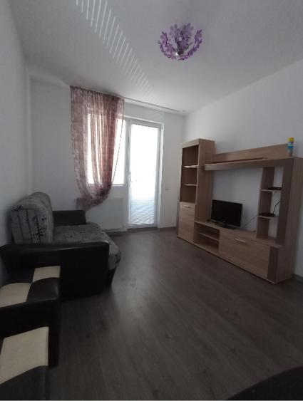 Apartament cu 2 camere decomandat în Florești
