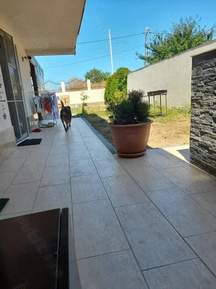 Casă cu 5 camere cu Teren 300 Mp în Central