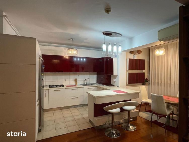 Apartament cu 3 camere, mobilat în Titan