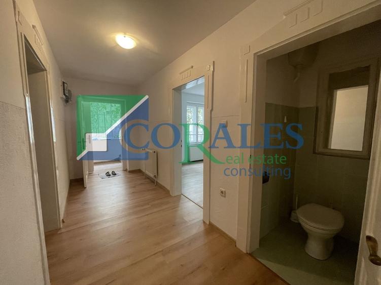 Apartament cu 5 camere semidecomandat în Elisabetin