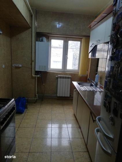 Apartament cu 2 camere decomandat în Câmpina