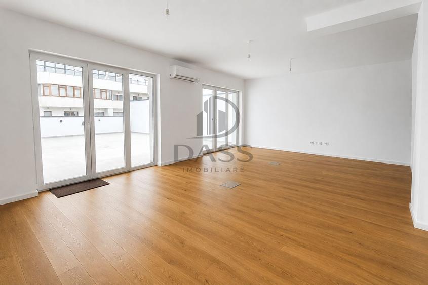 Apartament cu 4 camere decomandat în Hipodrom 1