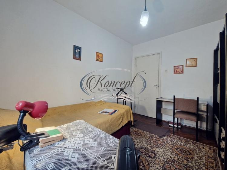 Apartament cu 4 camere semidecomandat, mobilat în Mănăștur