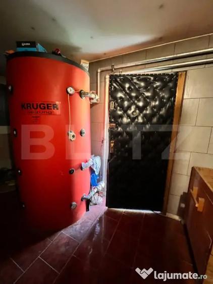 Casă cu 3 camere cu Teren 1500 Mp în Central