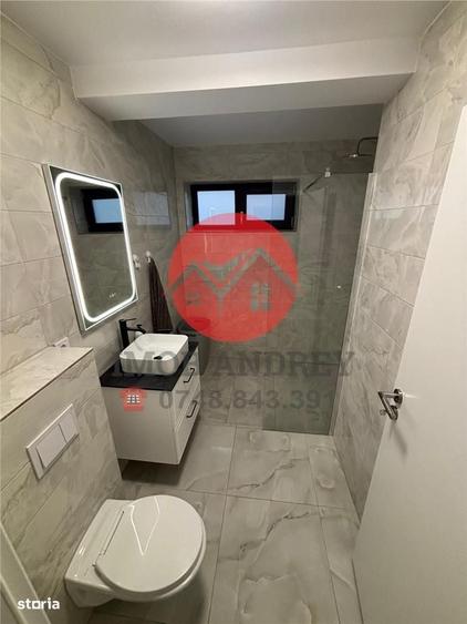 Apartament cu 3 camere decomandat în E3
