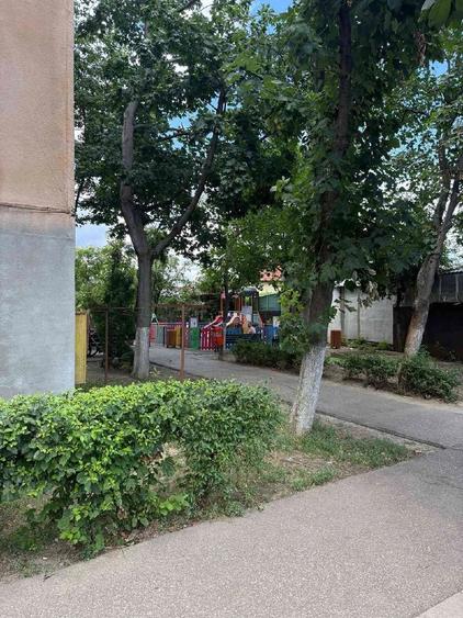 Apartament cu 2 camere decomandat în Marghiloman
