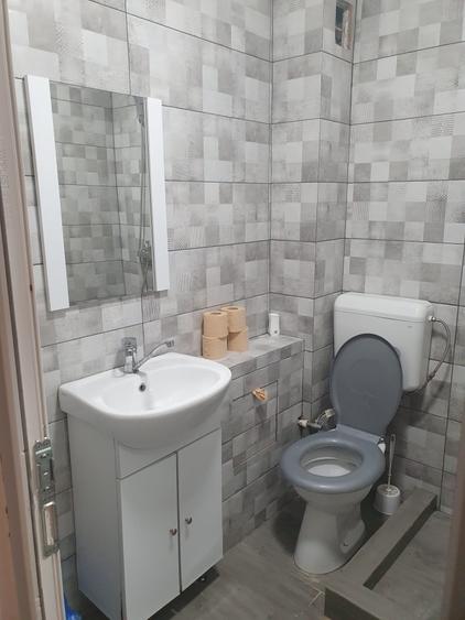 Garsonieră decomandată în Sud