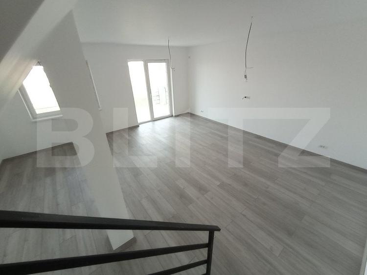 Duplex cu 4 camere cu Canalizare în Calea Urseni