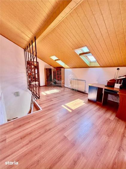 Casă cu 5 camere cu Teren 300 Mp în Calea Dumbrăvii