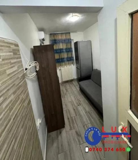 Garsonieră decomandată în Babadag