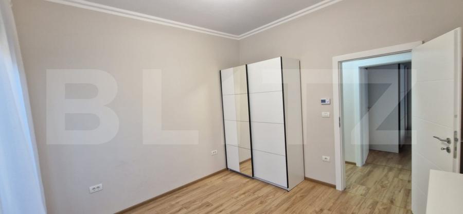Duplex cu 4 camere cu Canalizare în Dumbrăvița