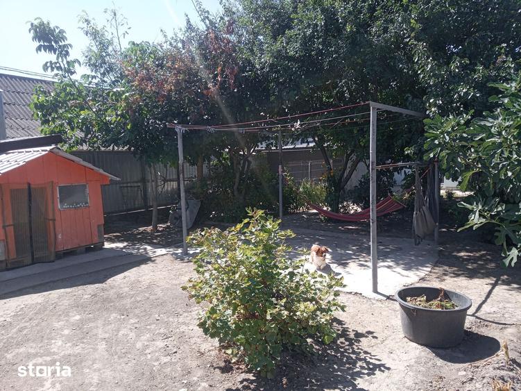 Casă cu 5 camere cu Teren 444 Mp în Ceamurlia de Jos