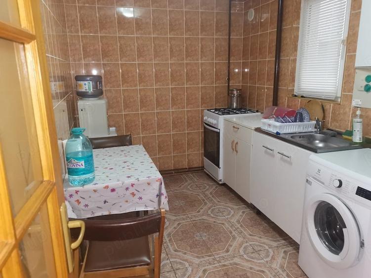 Apartament cu 2 camere decomandat în Drumul Găzarului